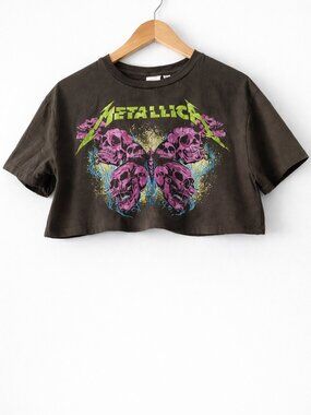 Bershka Metallica Crop Tee XS Dark Gray Purple Skull Graphic Band Shirt